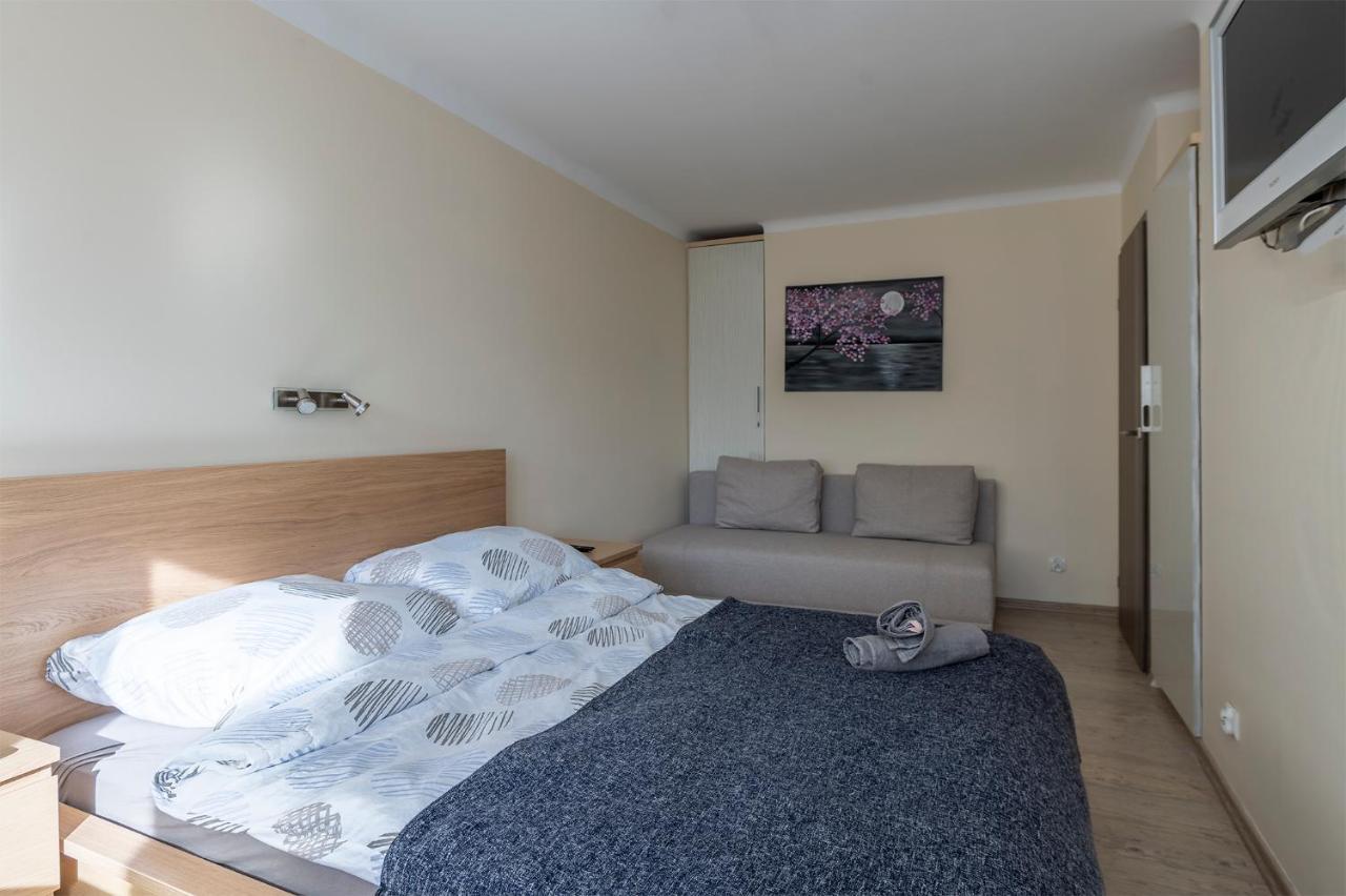 Pearl Of Lodz -Off Piotrkowska View Apartment ภายนอก รูปภาพ